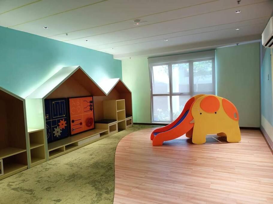 Timurbay Seafront Residence By Ozzy Azizi Κουαντάν Εξωτερικό φωτογραφία